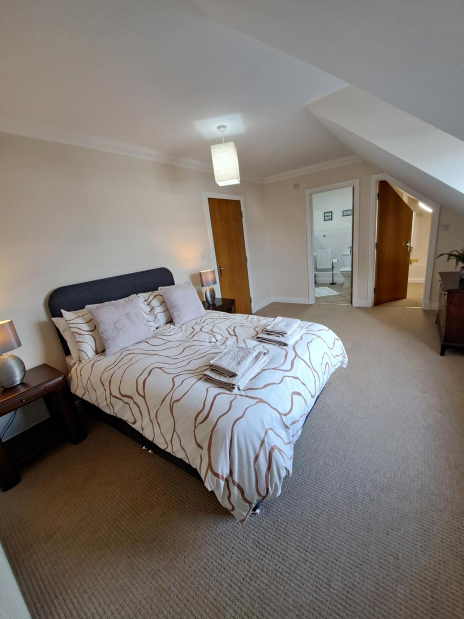 The Elms Apartments Ramsey Isle Of Man Uk מראה חיצוני תמונה
